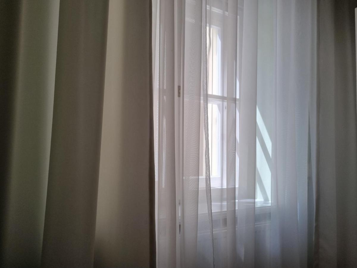 St. Mark Apartment Краков Экстерьер фото